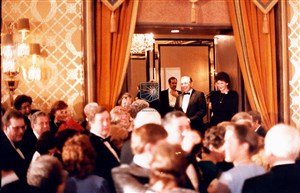 Image description is not available for 1985.047